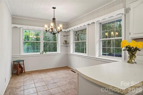 3002 Kanuga Road Hendersonville NC 28739