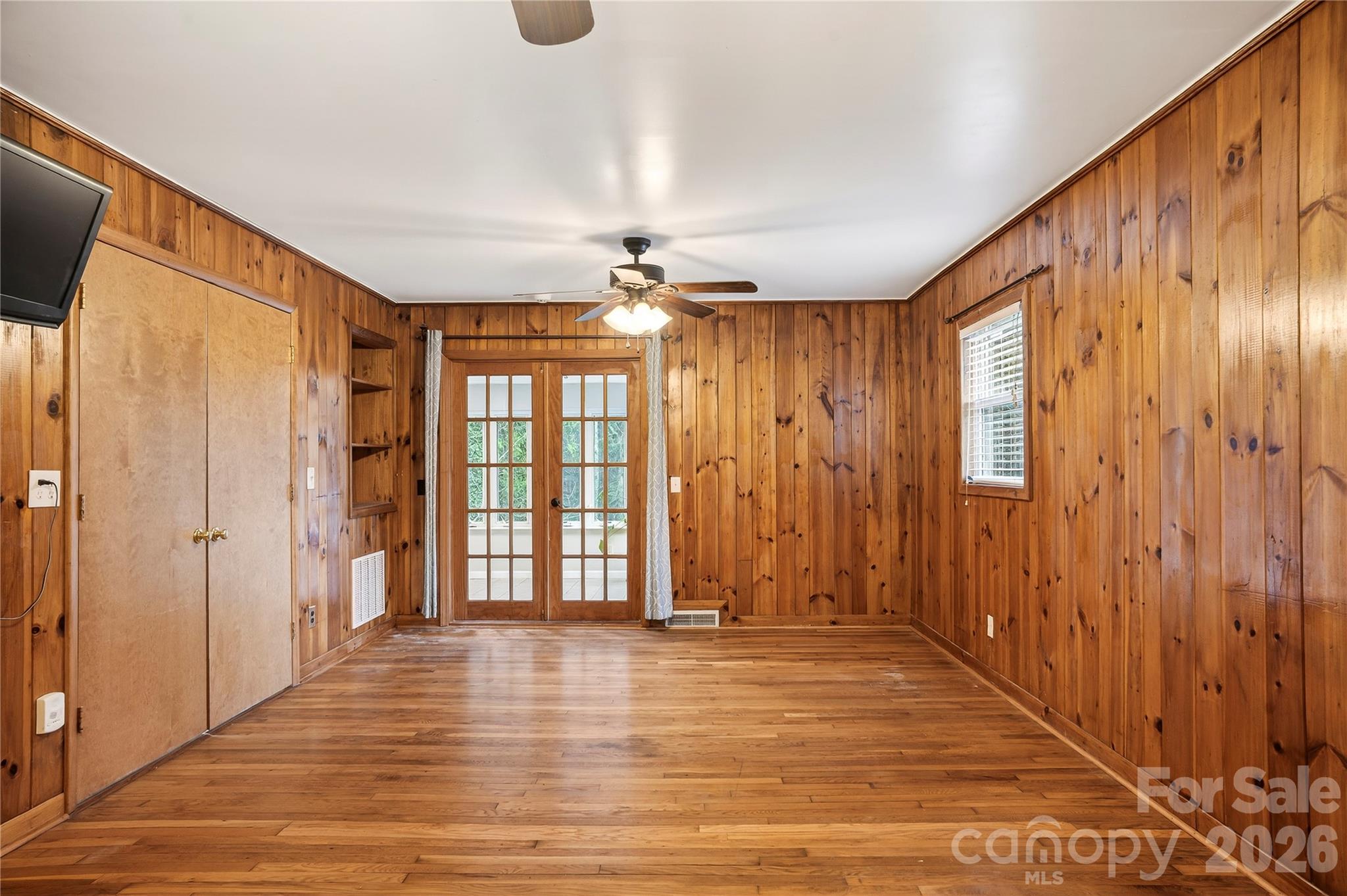 3002 Kanuga Road Hendersonville NC 28739