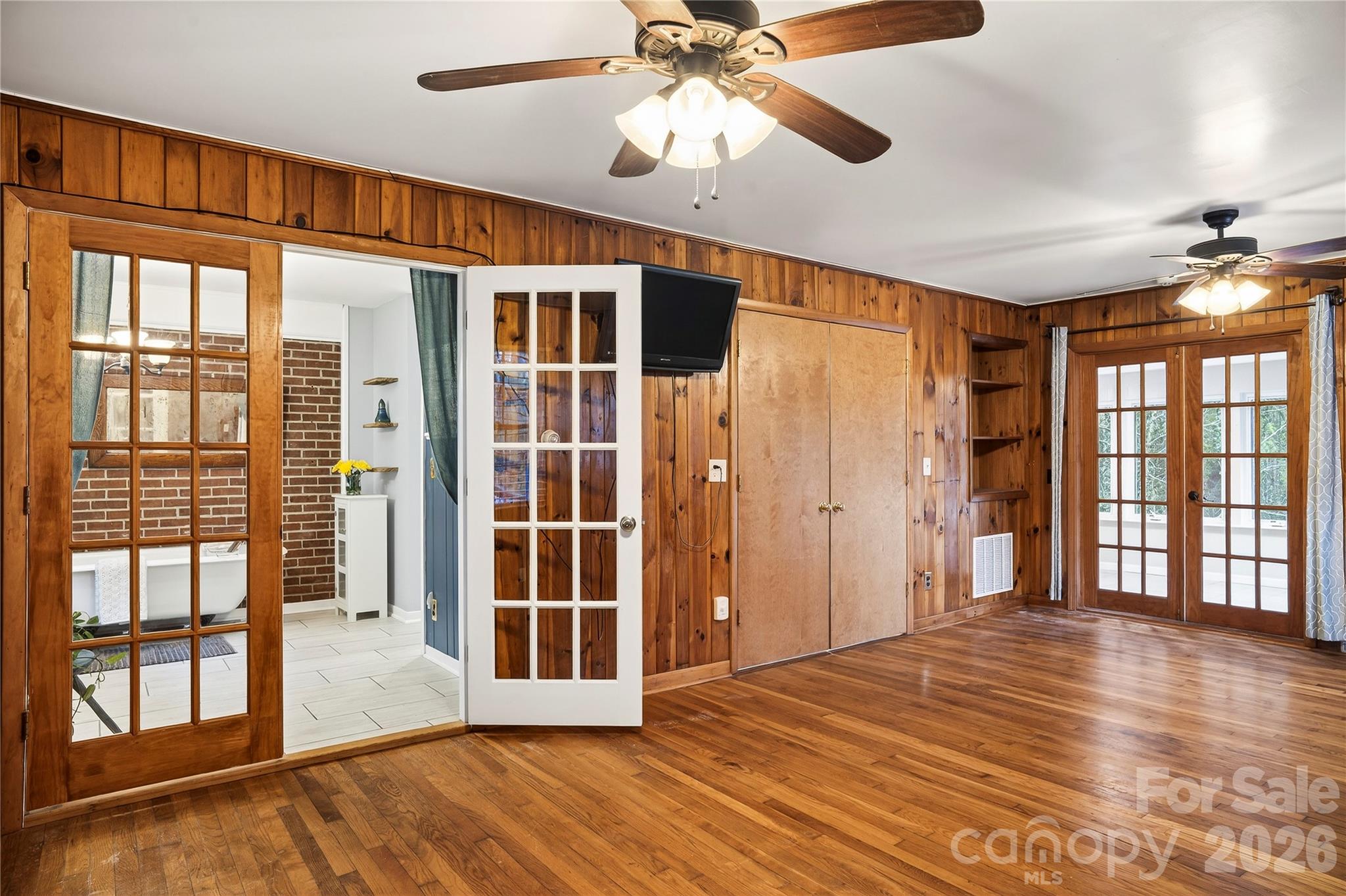 3002 Kanuga Road Hendersonville NC 28739