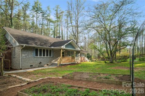 3002 Kanuga Road Hendersonville NC 28739