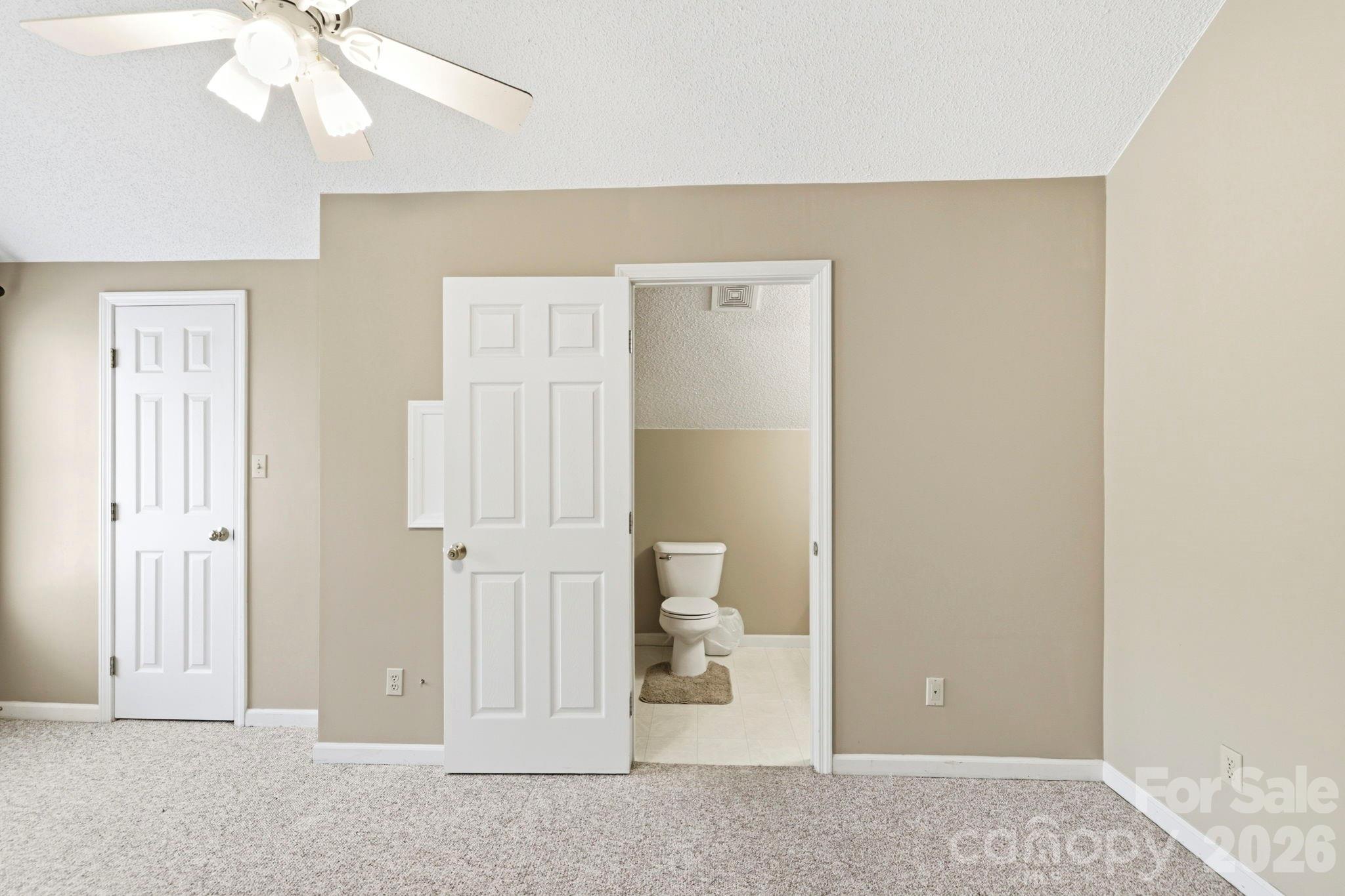 1489 Round Mountain Road Brevard NC 28712