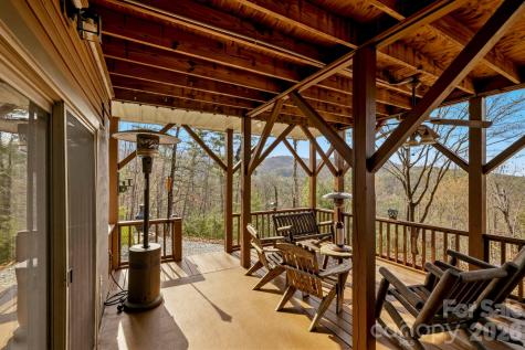 1489 Round Mountain Road Brevard NC 28712