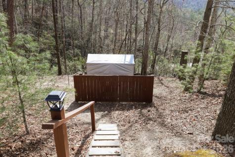 1489 Round Mountain Road Brevard NC 28712