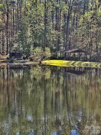 1489 Round Mountain Road Brevard NC 28712