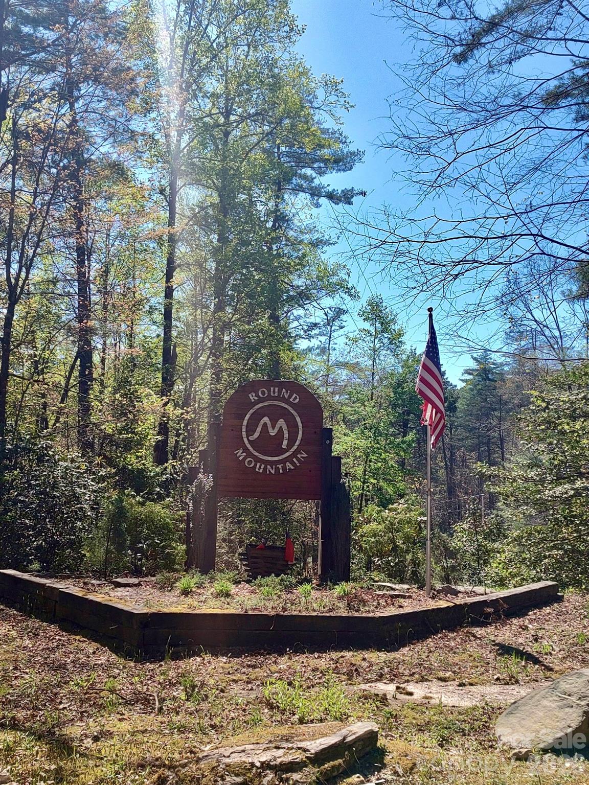 1489 Round Mountain Road Brevard NC 28712
