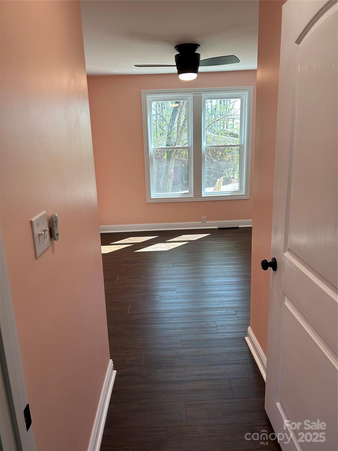 219 W Highland Avenue Elkin NC 28621