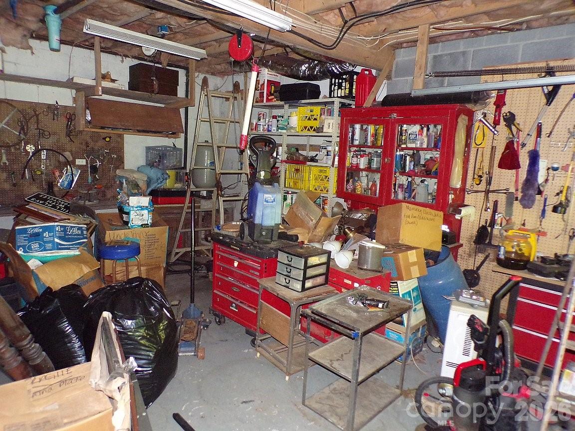 216 Paradise Road Hendersonville NC 28792