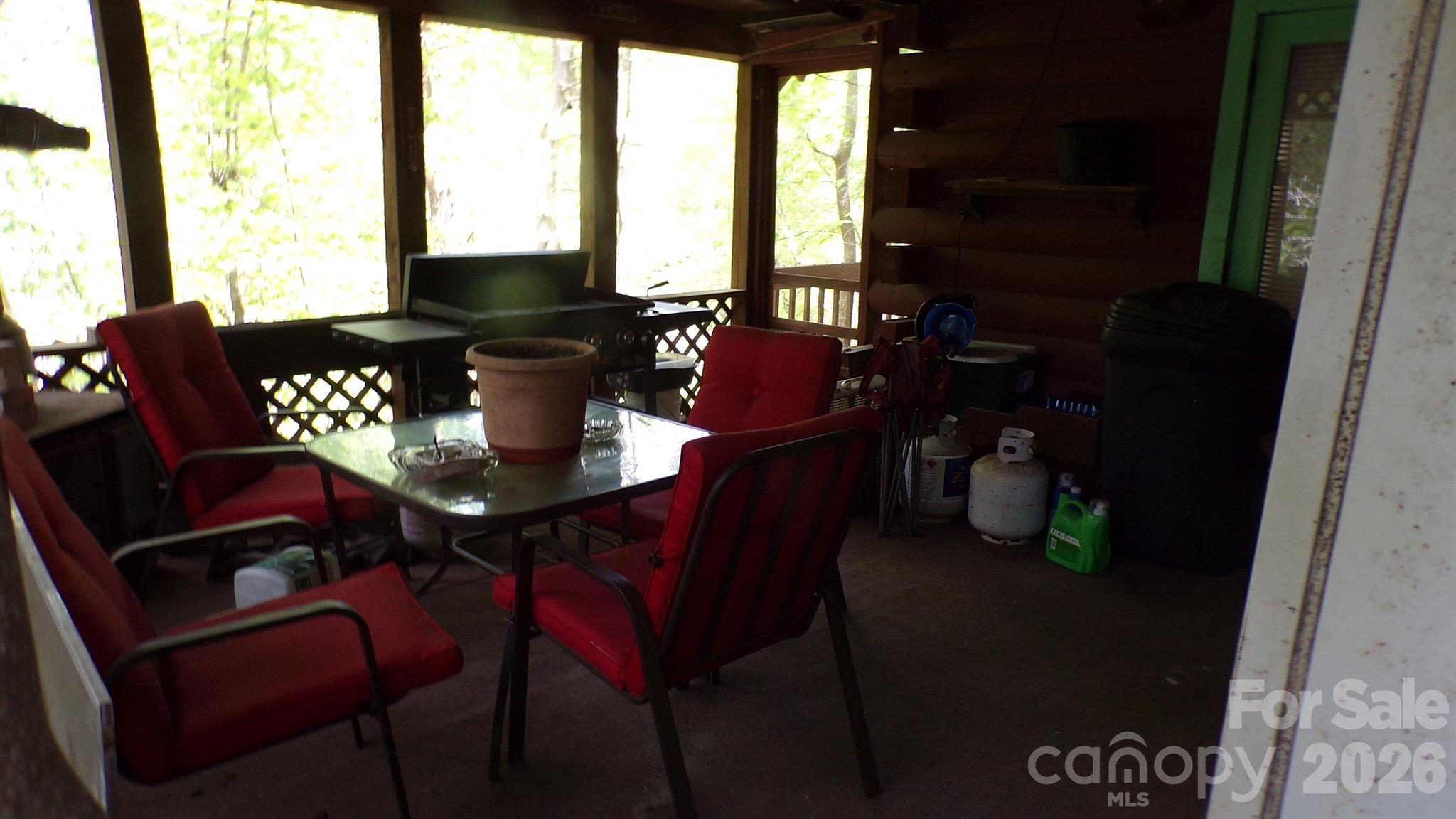 216 Paradise Road Hendersonville NC 28792