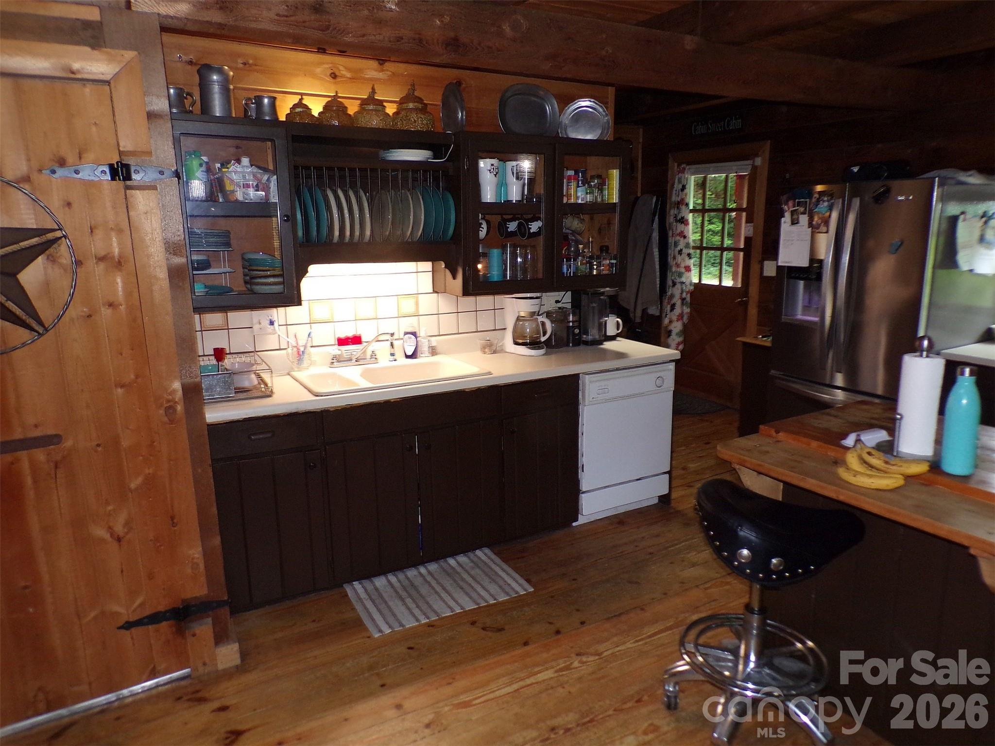 216 Paradise Road Hendersonville NC 28792
