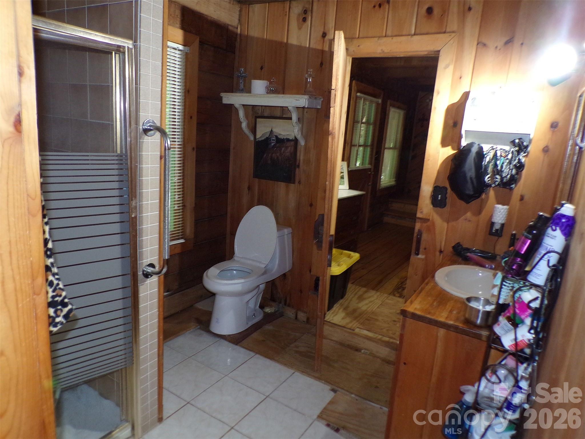 216 Paradise Road Hendersonville NC 28792