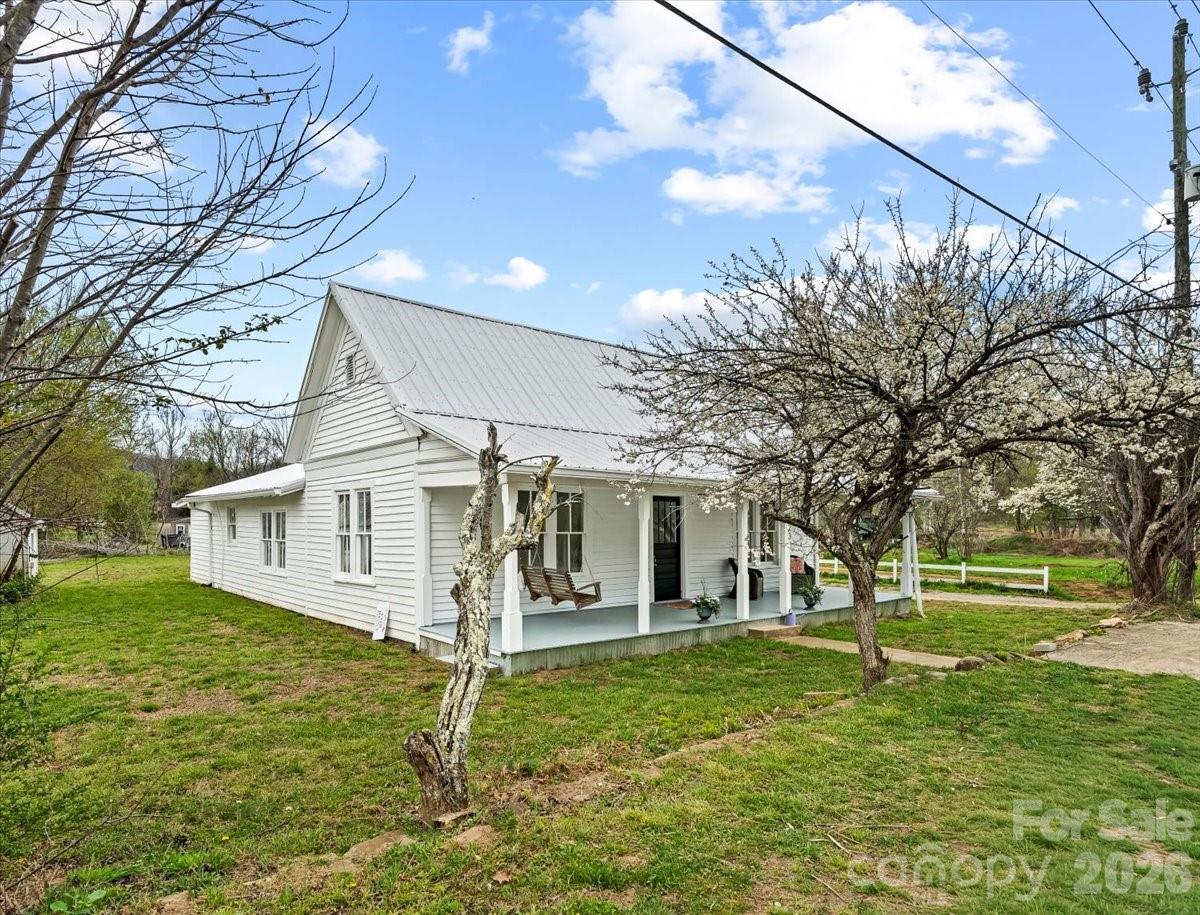 1623 Barnardsville Highway Barnardsville NC 28709
