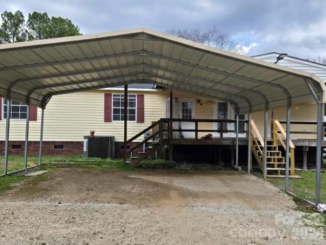 1718 Measmer Street Kannapolis NC 28081