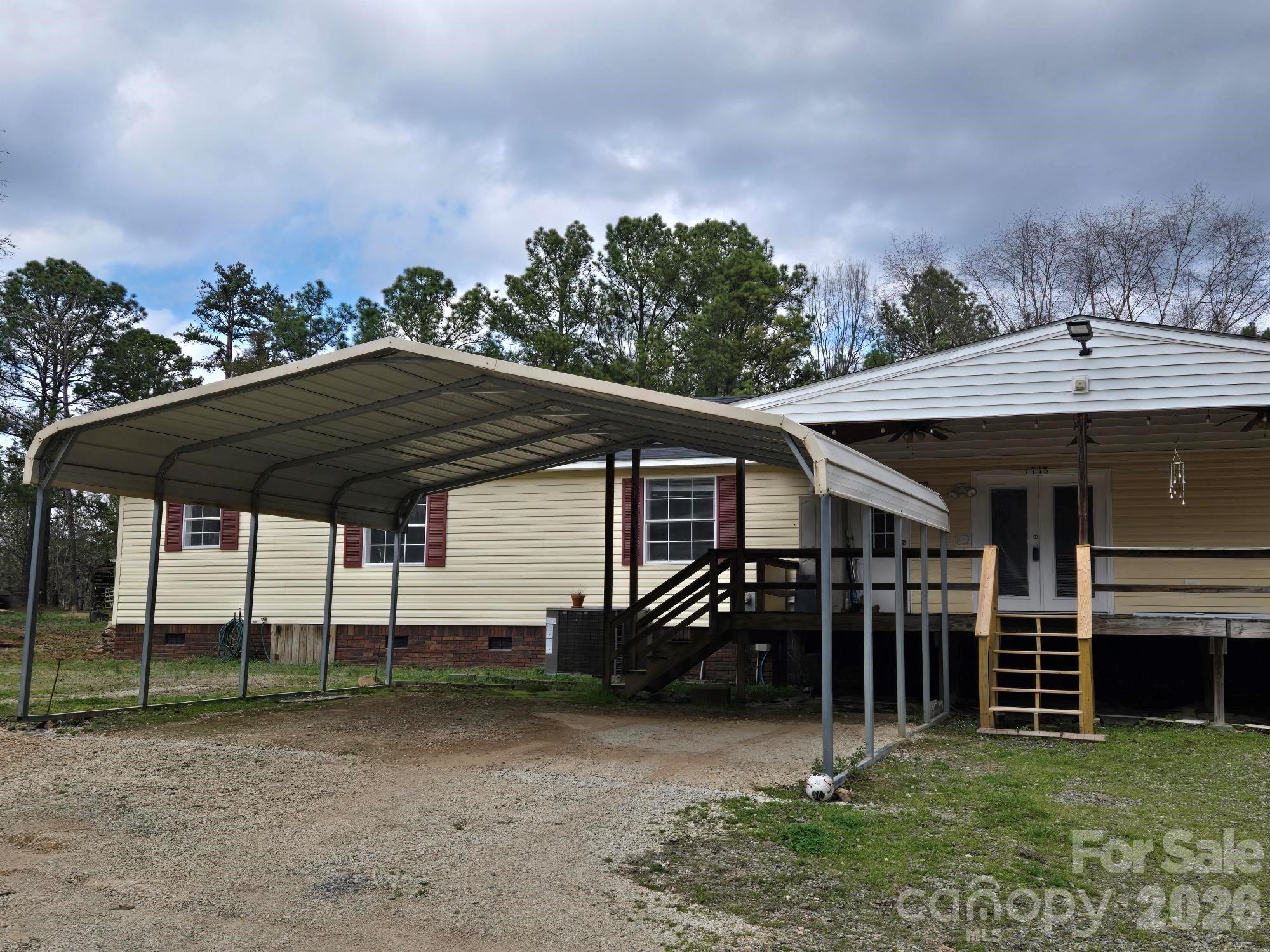 1718 Measmer Street Kannapolis NC 28081