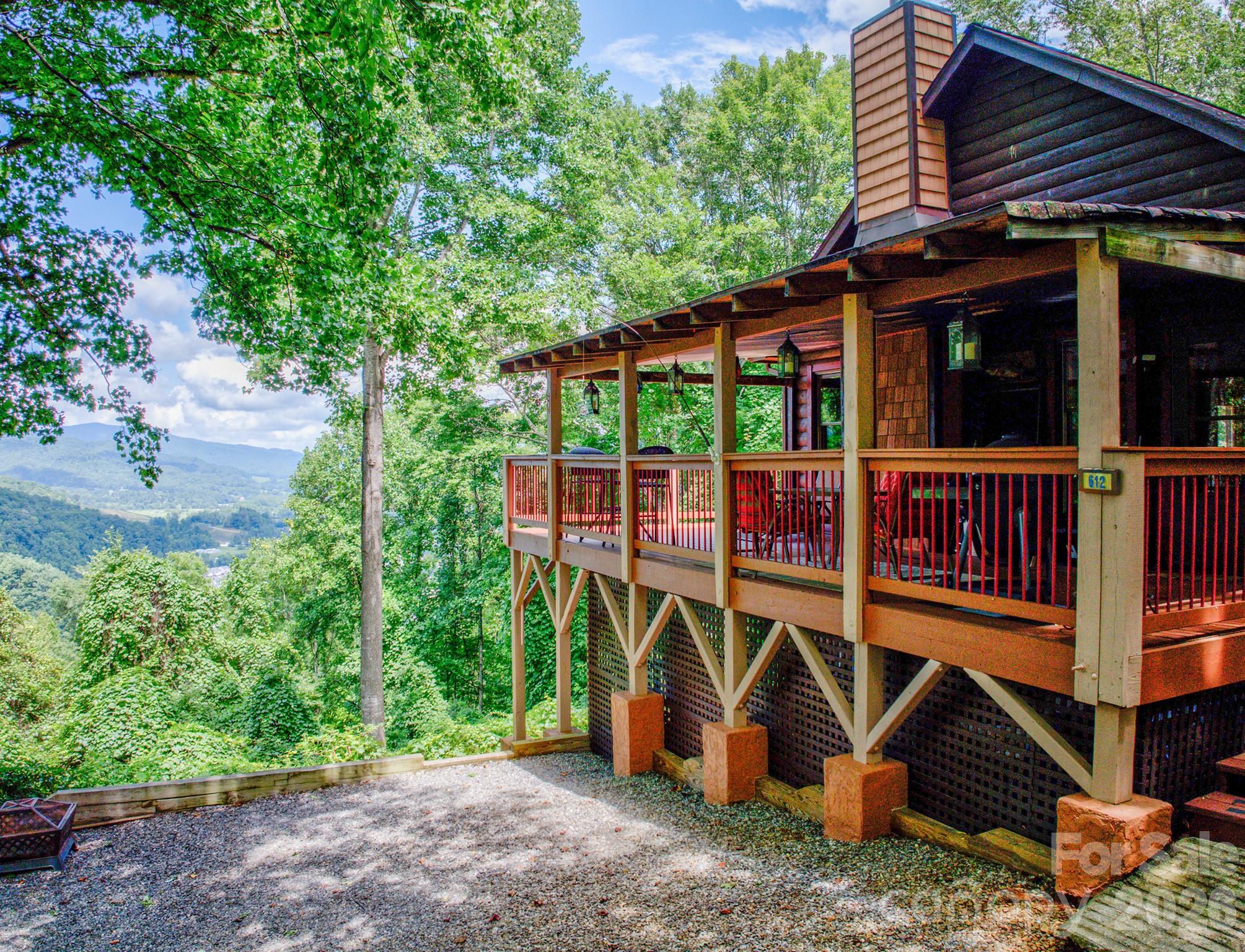 612 Whispering Winds Road Waynesville NC 28785