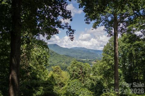 612 Whispering Winds Road Waynesville NC 28785