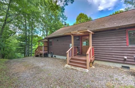 612 Whispering Winds Road Waynesville NC 28785