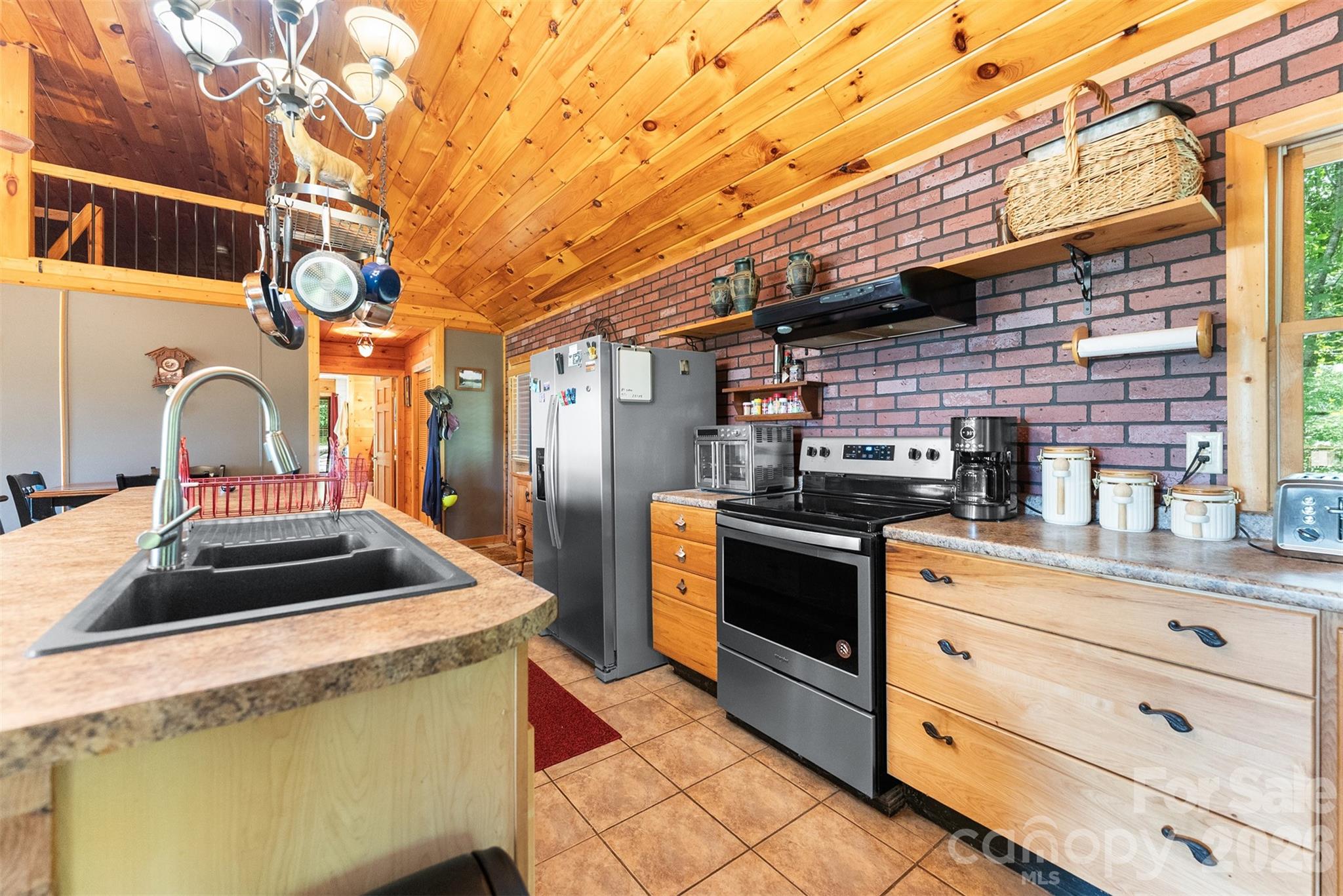 612 Whispering Winds Road Waynesville NC 28785