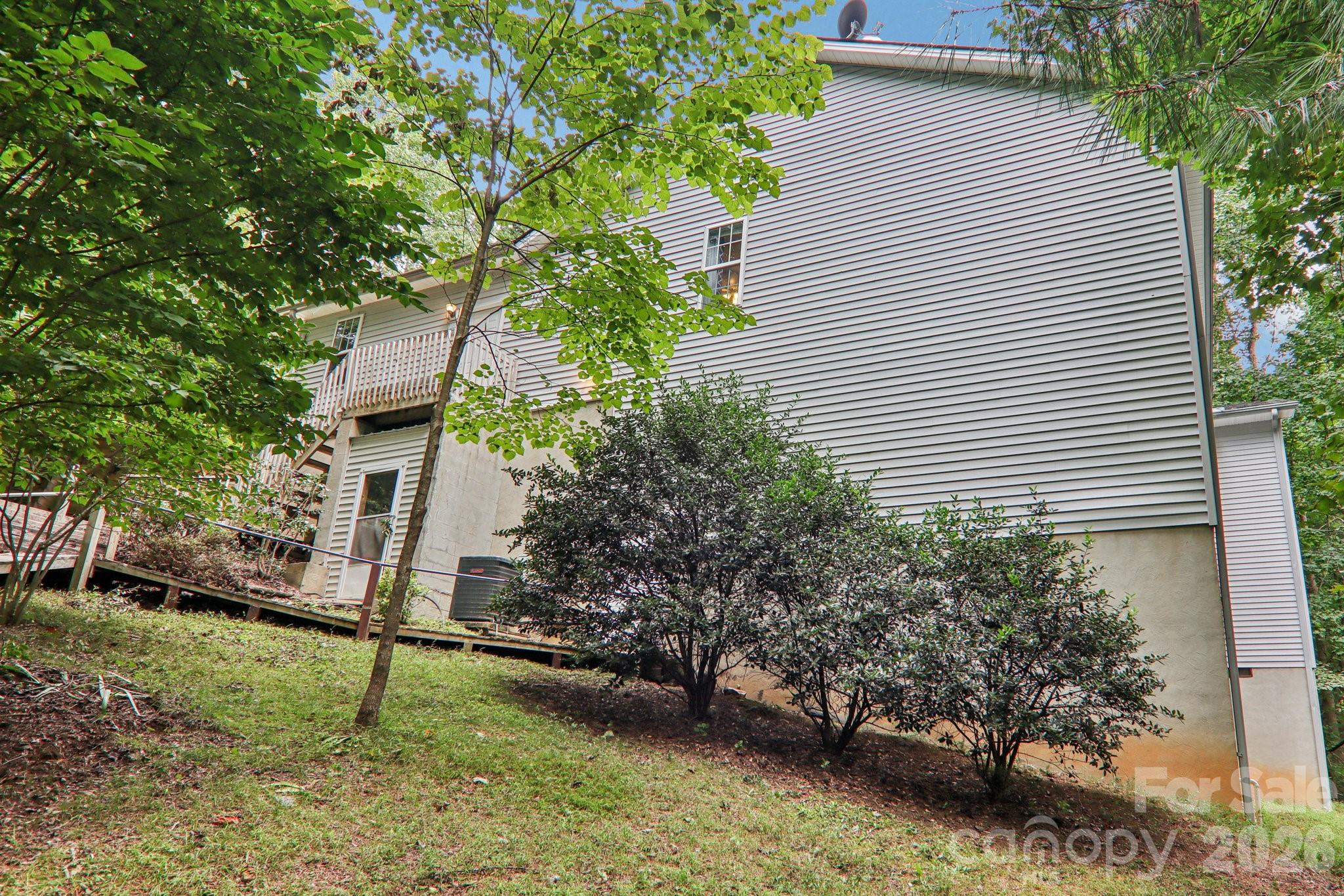 702 Cinnamon Way Flat Rock NC 28731