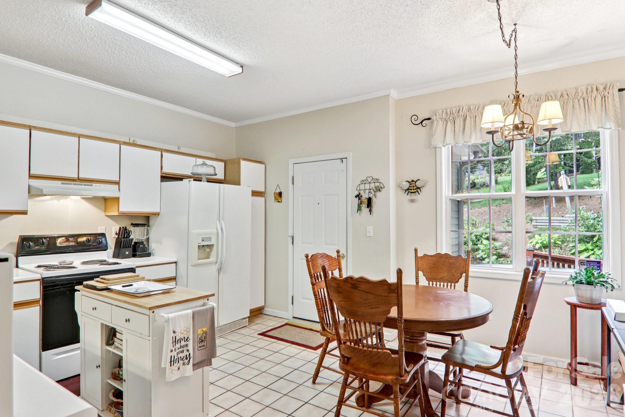 702 Cinnamon Way Flat Rock NC 28731