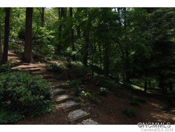 30 Griffing Circle Asheville NC 28804