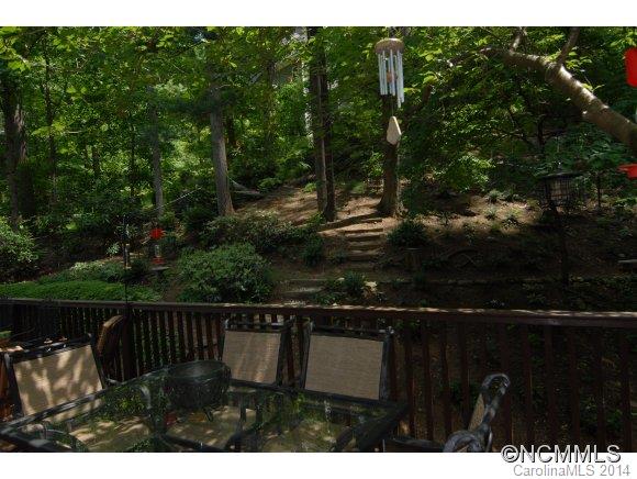 30 Griffing Circle Asheville NC 28804
