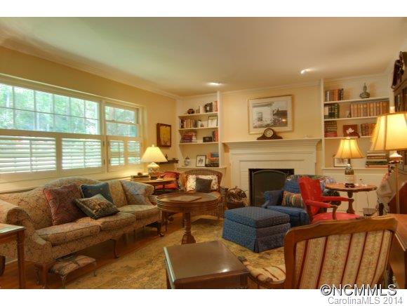30 Griffing Circle Asheville NC 28804