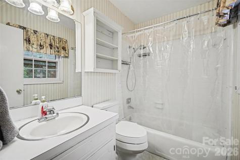 209 Windover Drive Forest City NC 28043