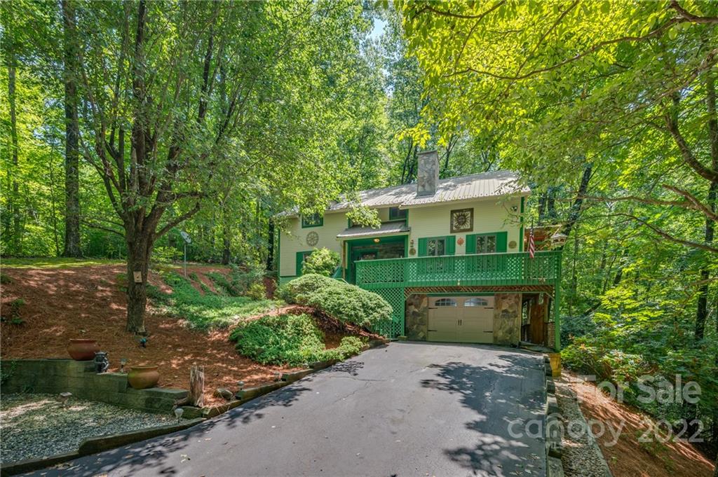 105 Chestnut Circle Lake Lure NC 28746