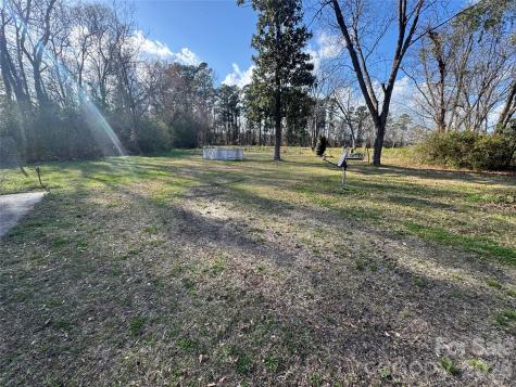 1097 Joe Brown Highway N Chadbourn NC 28431