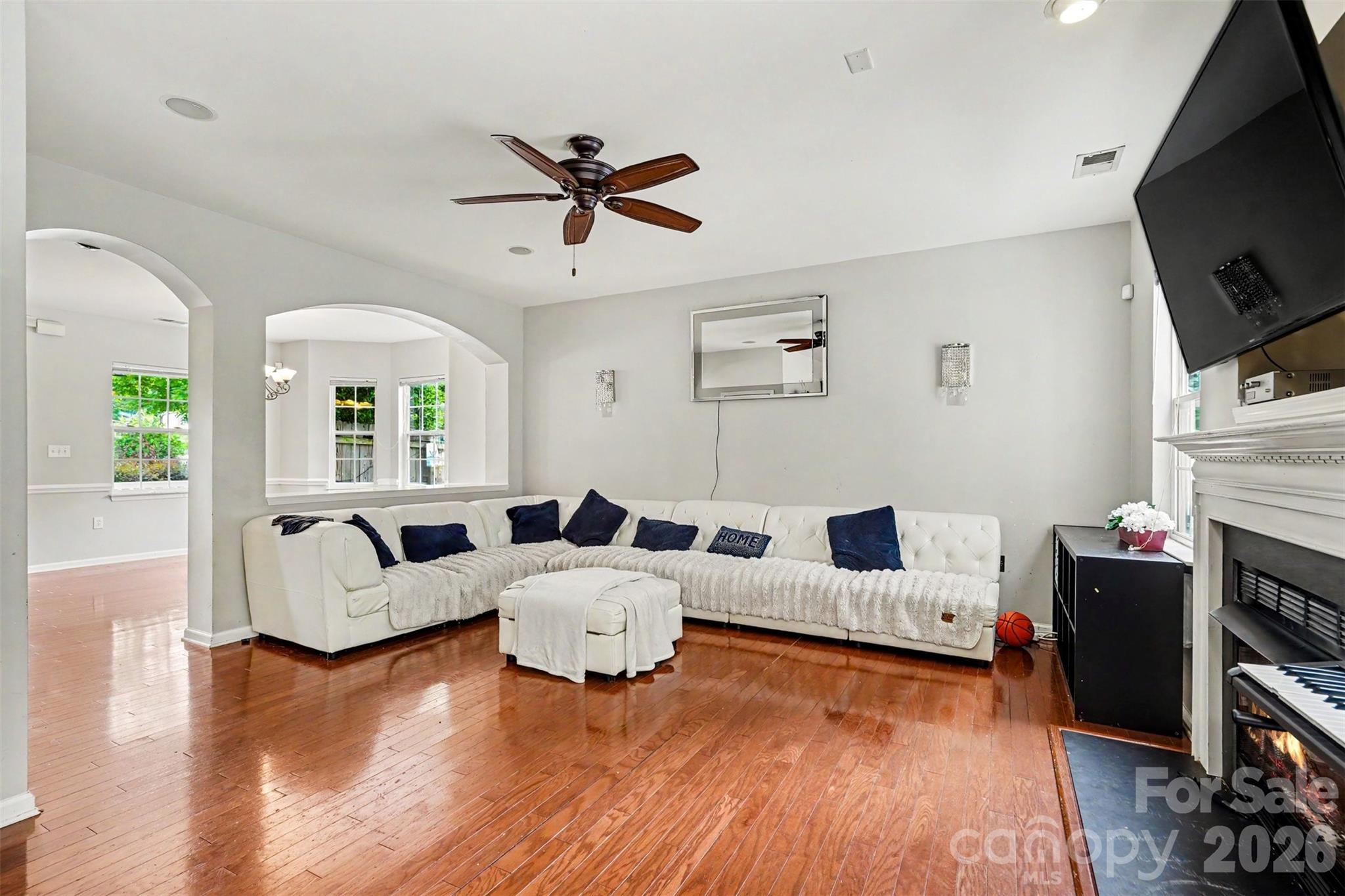 1003 Jordans Pond Lane Charlotte NC 28214
