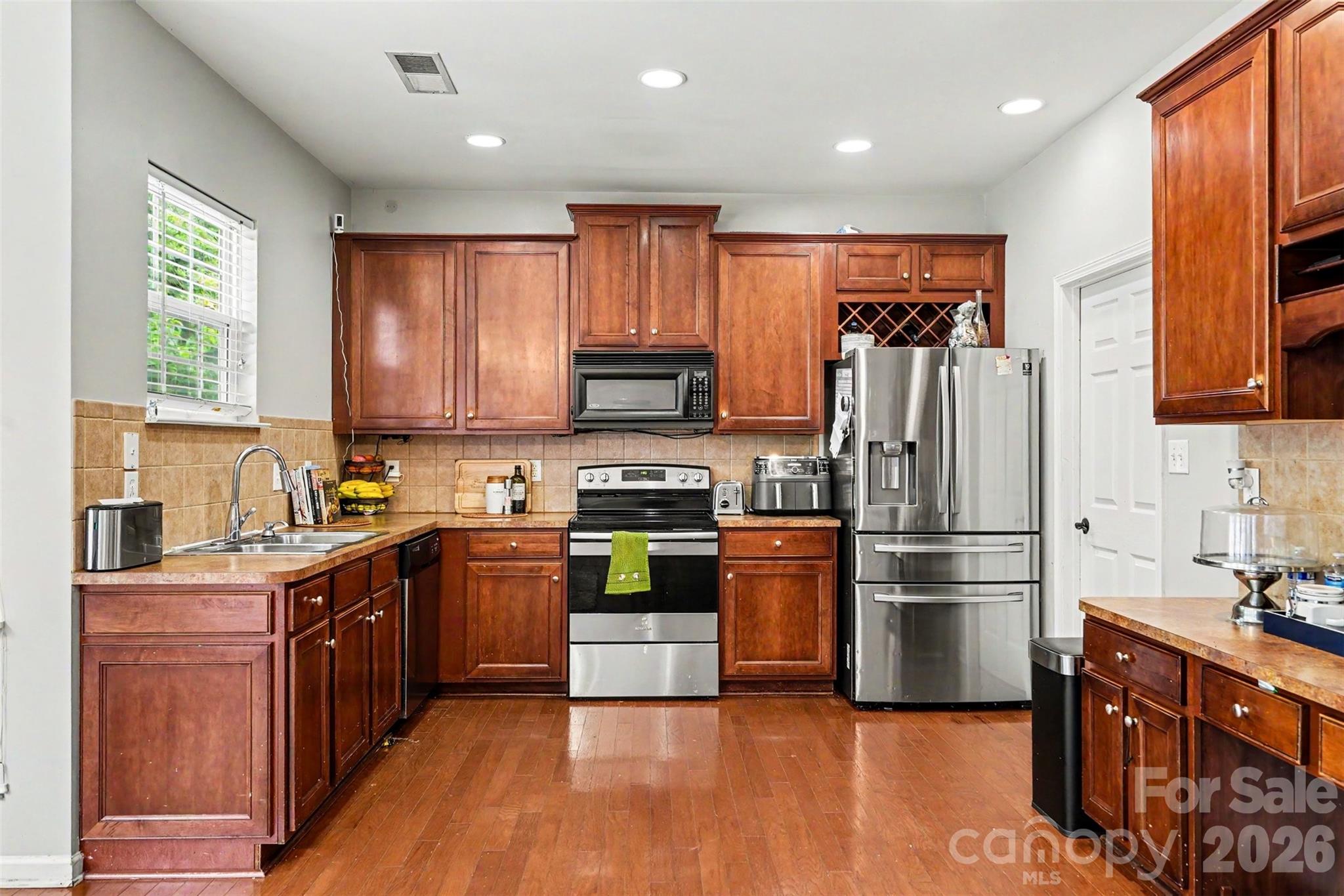 1003 Jordans Pond Lane Charlotte NC 28214