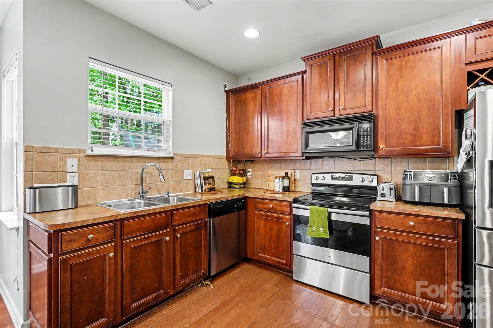 1003 Jordans Pond Lane Charlotte NC 28214