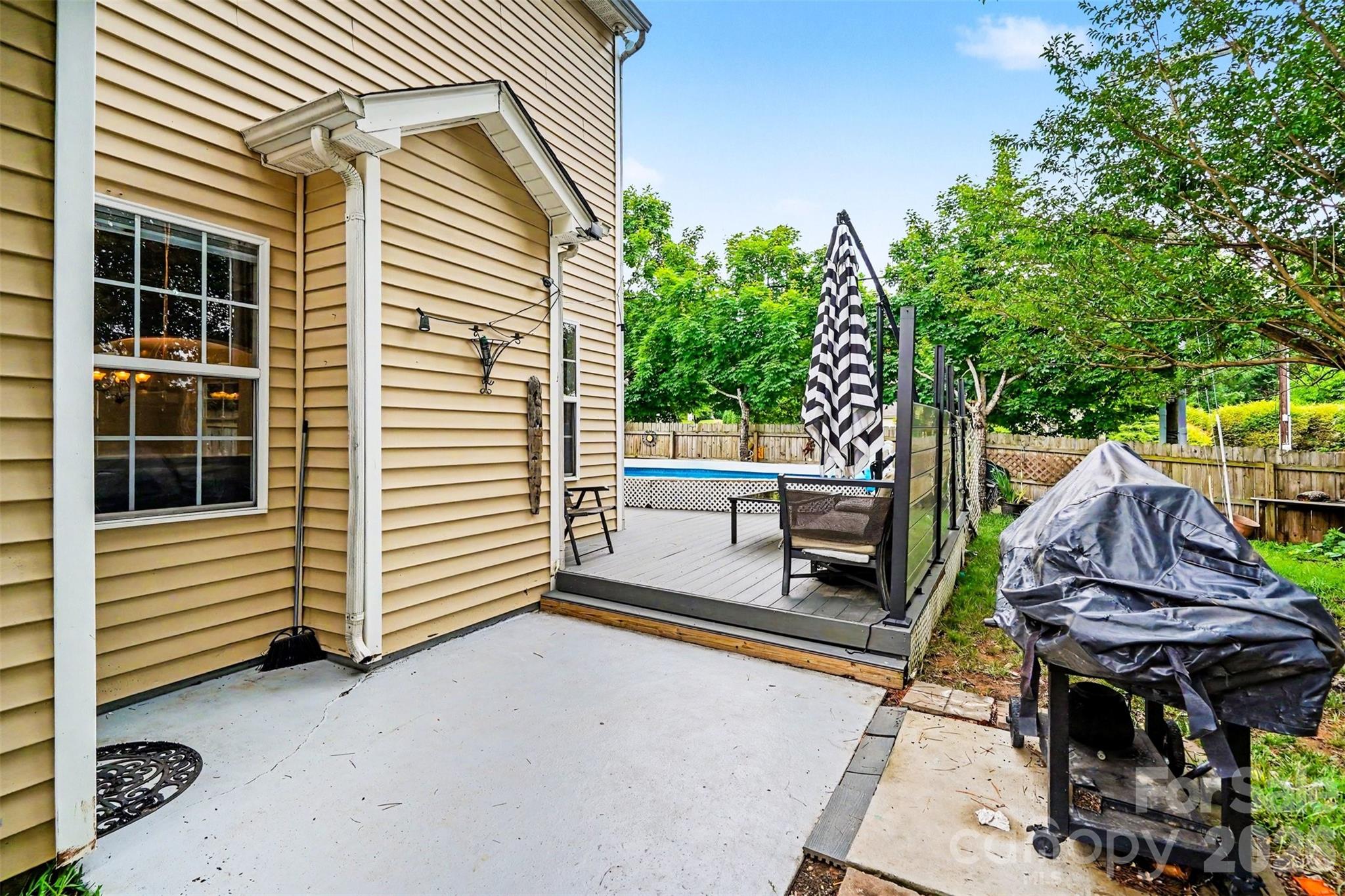 1003 Jordans Pond Lane Charlotte NC 28214