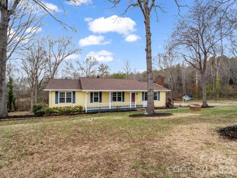 315 Walker Store Road Ellenboro NC 28040