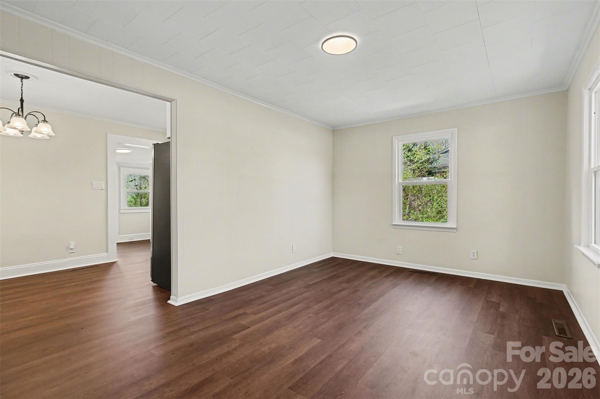 2407 4th Street NE Hickory NC 28601