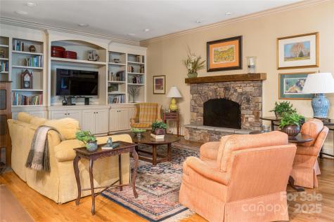 53 Cedar Hill Drive Asheville NC 28803