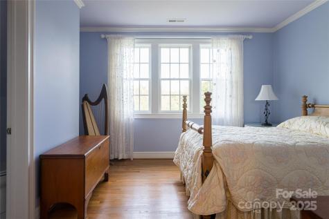 53 Cedar Hill Drive Asheville NC 28803