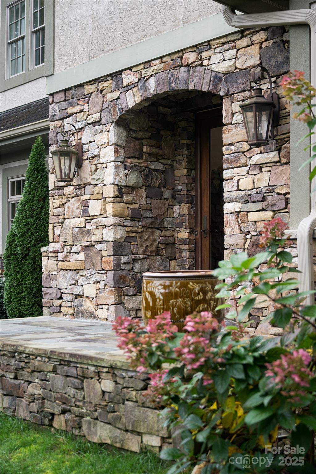 53 Cedar Hill Drive Asheville NC 28803