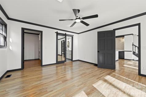 8 Indian Ridge Road Asheville NC 28803