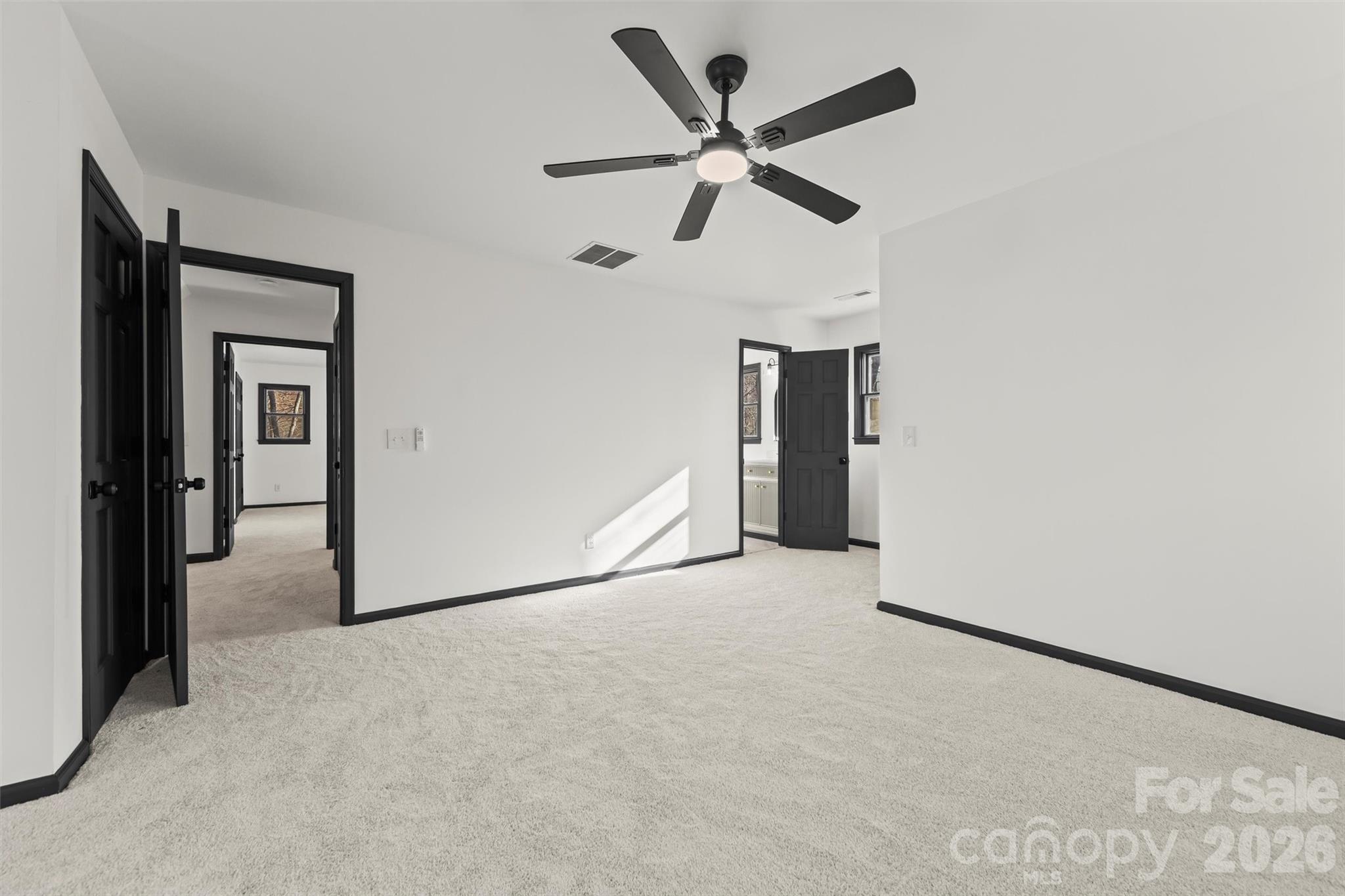 8 Indian Ridge Road Asheville NC 28803