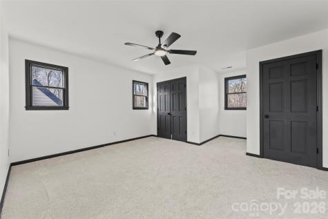 8 Indian Ridge Road Asheville NC 28803