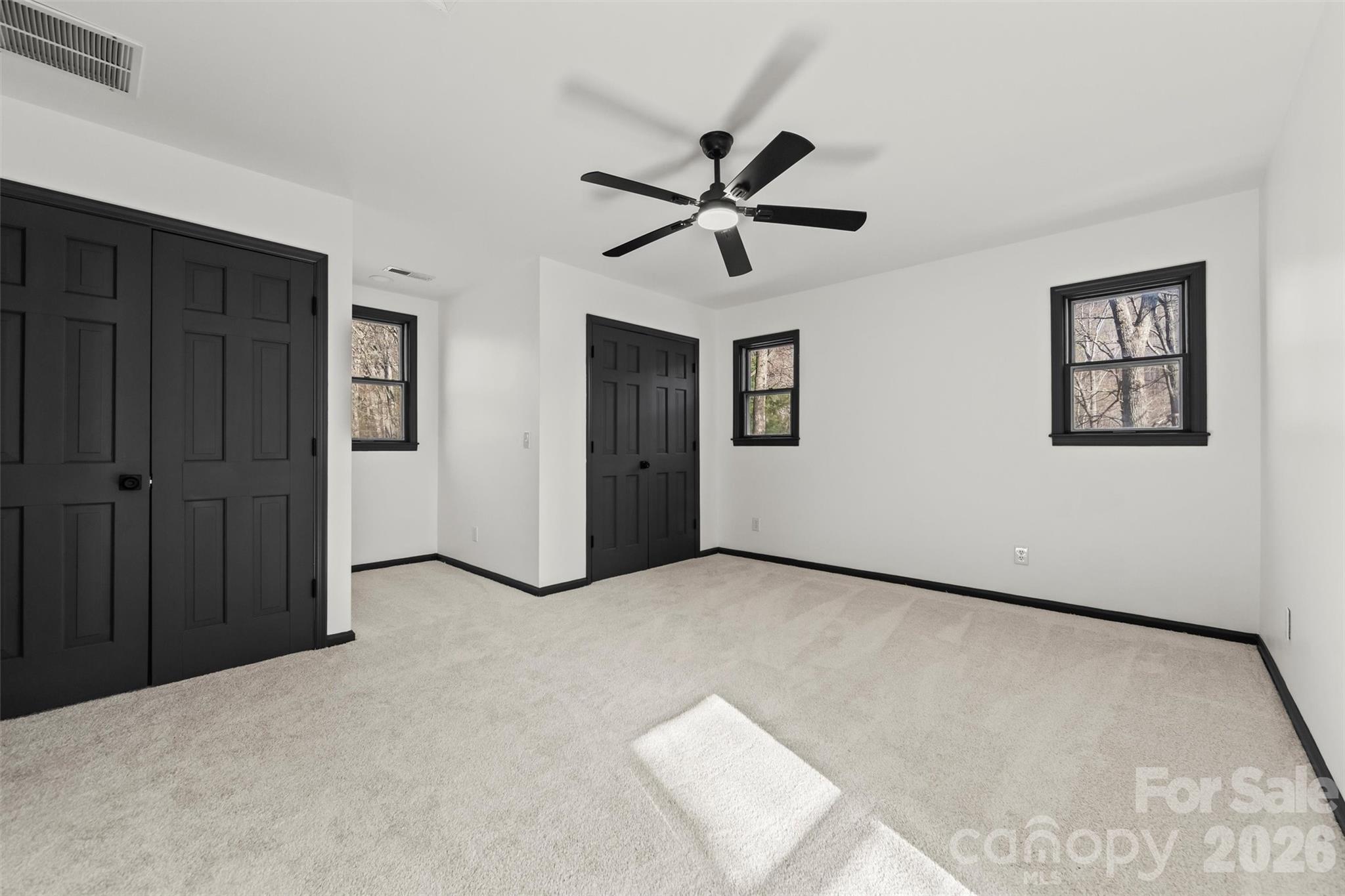 8 Indian Ridge Road Asheville NC 28803