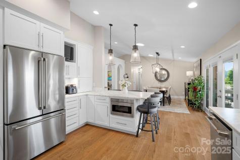 10 Audubon Drive Asheville NC 28804