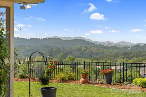 10 Audubon Drive Asheville NC 28804