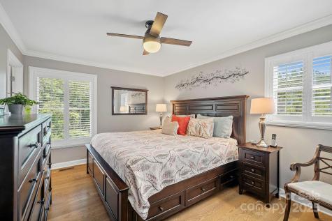 10 Audubon Drive Asheville NC 28804