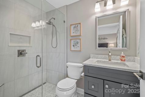 10 Audubon Drive Asheville NC 28804