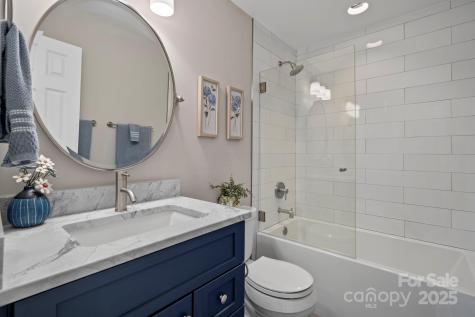 10 Audubon Drive Asheville NC 28804