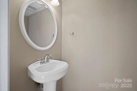 10 Audubon Drive Asheville NC 28804