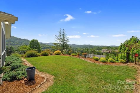 10 Audubon Drive Asheville NC 28804