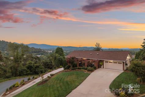 10 Audubon Drive Asheville NC 28804